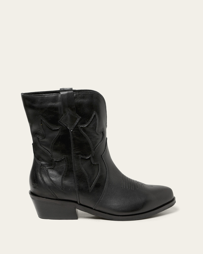 250424 Negro