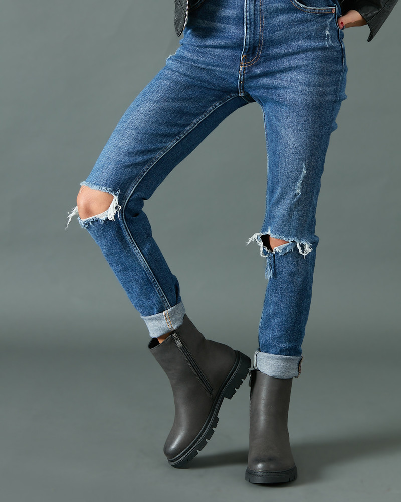 250367 Gris