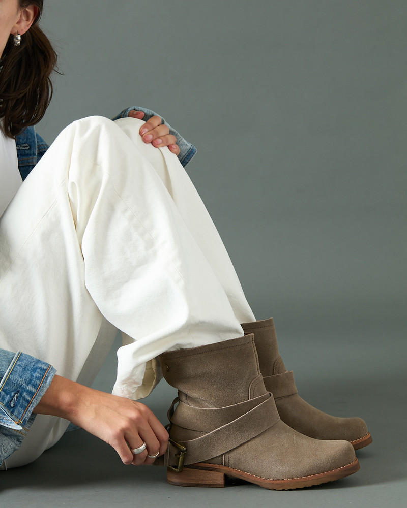 250384 Taupe