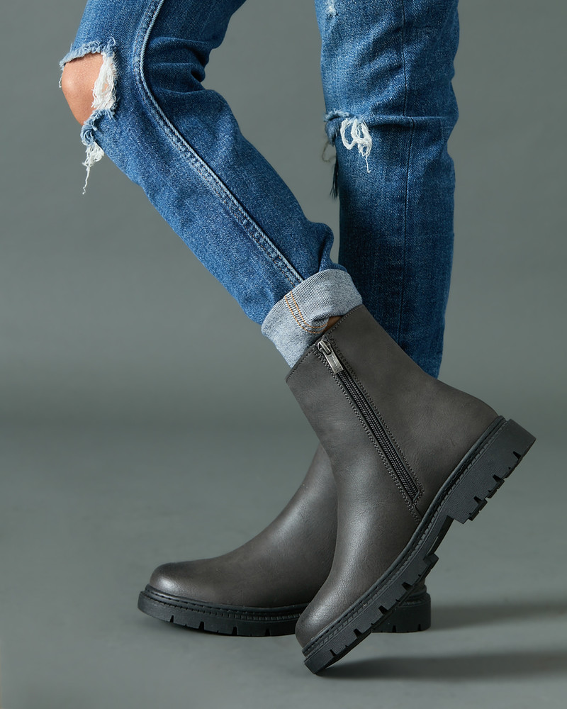 250367 Gris