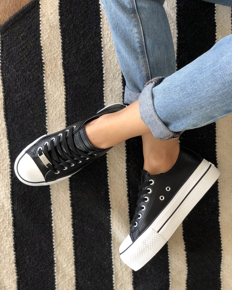 210400 Negro