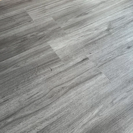 Piso SPC Gris Urbano Click 5+1 mm / 180mm x1220 mm