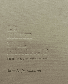 LA MUJER Y EL SACRIFICIO