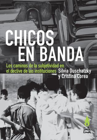 CHICOS EN BANDA