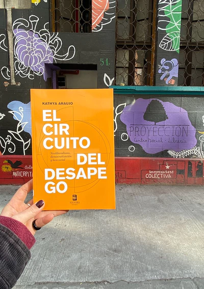 EL CIRCUITO DEL DESAPEGO. NEOLIBERALISMO, DEMOCRATIZACION Y LAZO SOCIAL 